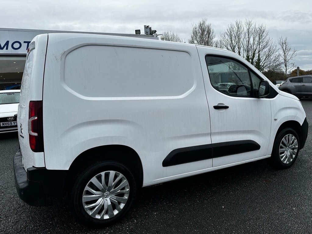 Used Peugeot Partner 2022 for sale - 76574589: Photo 17