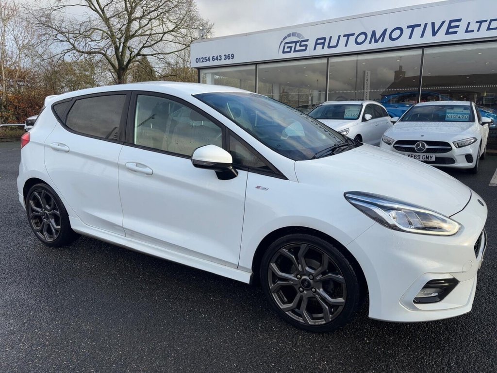 Used Ford Fiesta 2019 for sale - 76740501: Photo 1