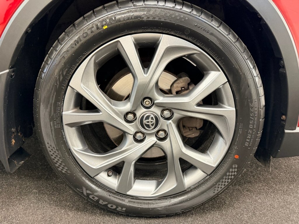 Used Toyota C-HR 2019 for sale - 77632036: Photo 15