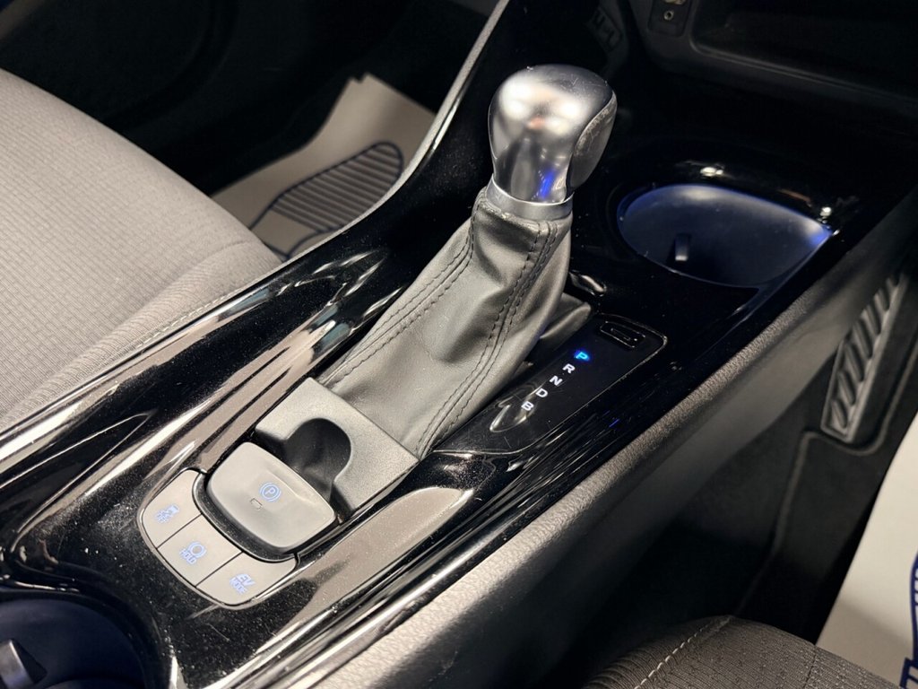 Used Toyota C-HR 2019 for sale - 77632036: Photo 38