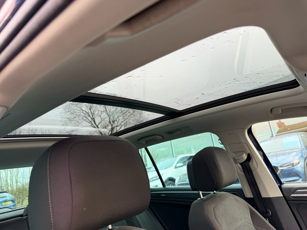 Used Volkswagen Tiguan 2018 for sale - 77211885: Photo 3