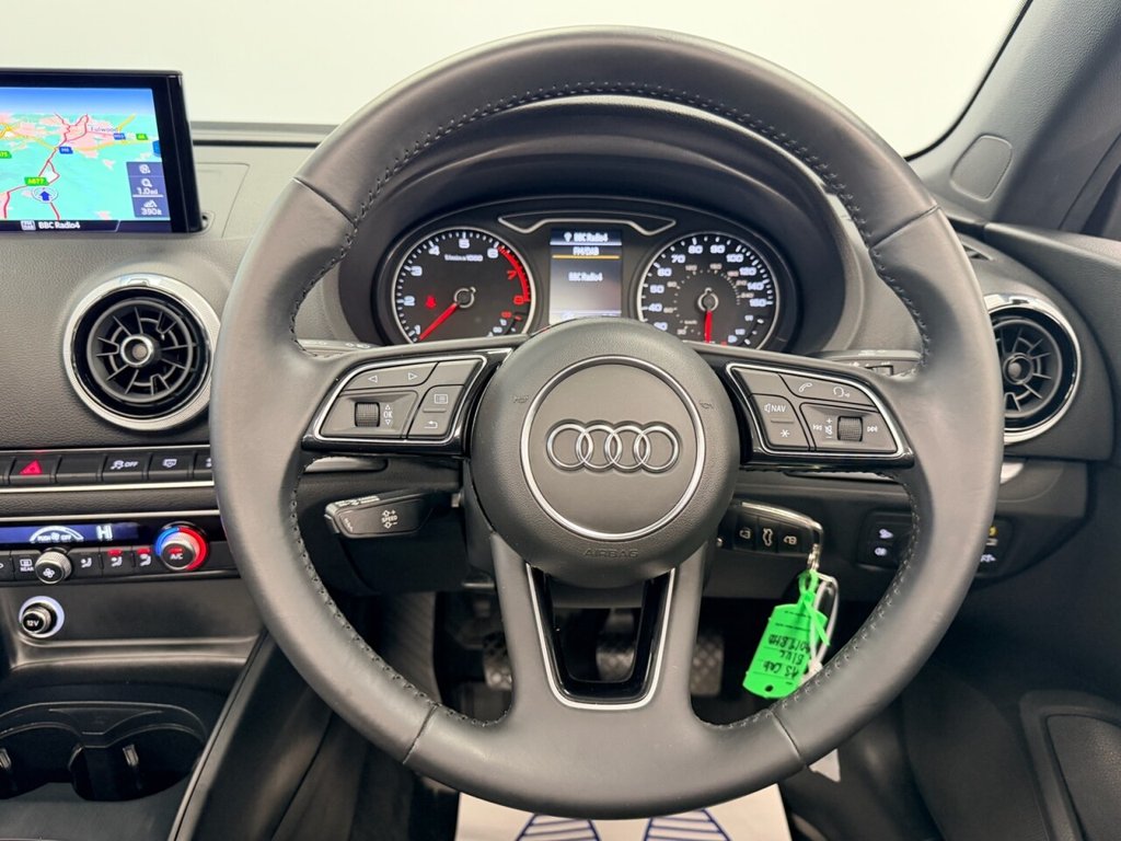Used Audi A3 Cabriolet 2018 for sale - 77280807: Photo 18