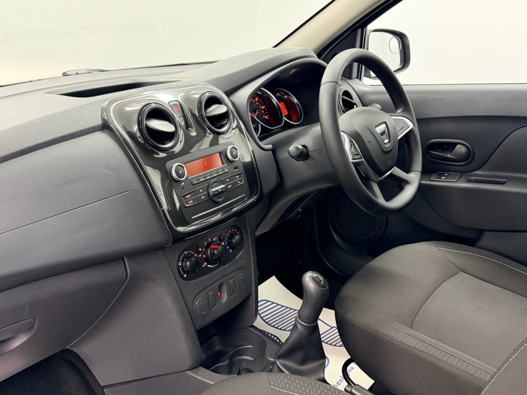 Used Dacia Sandero 2018 for sale - 76574586: Photo 18