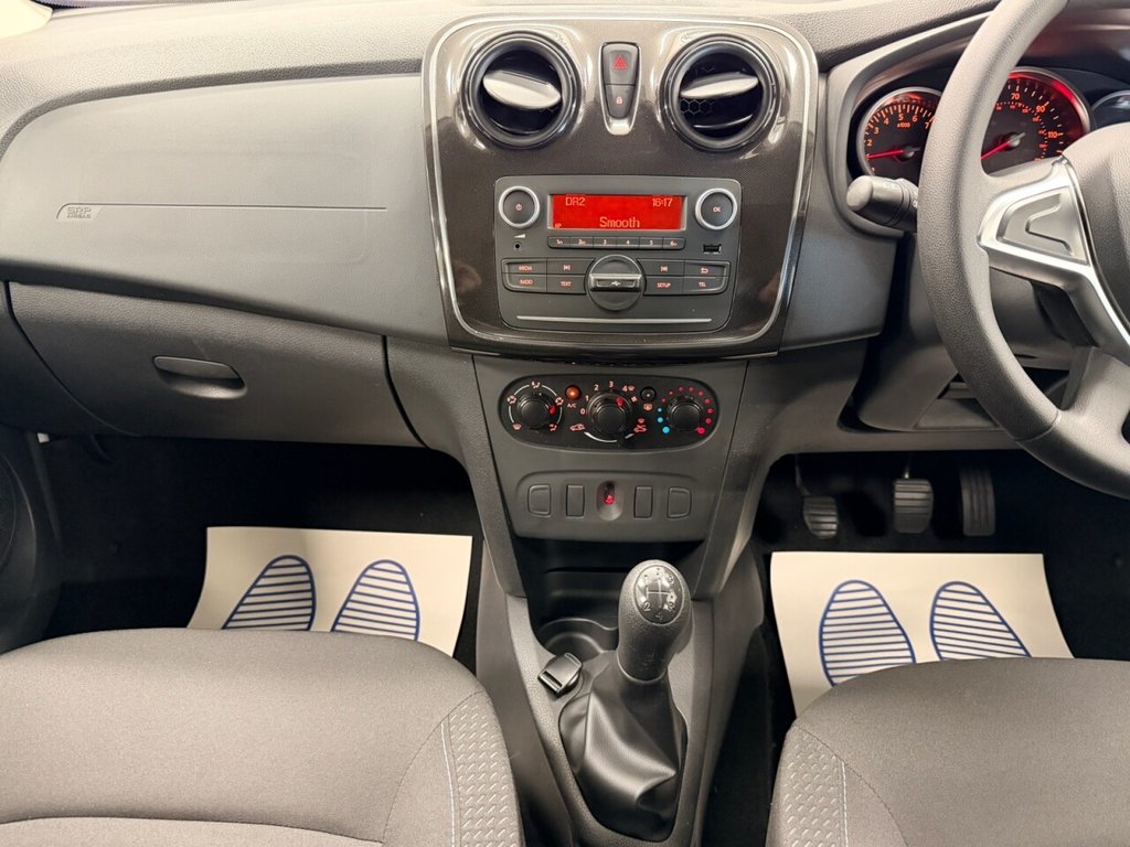 Used Dacia Sandero 2018 for sale - 76574586: Photo 31