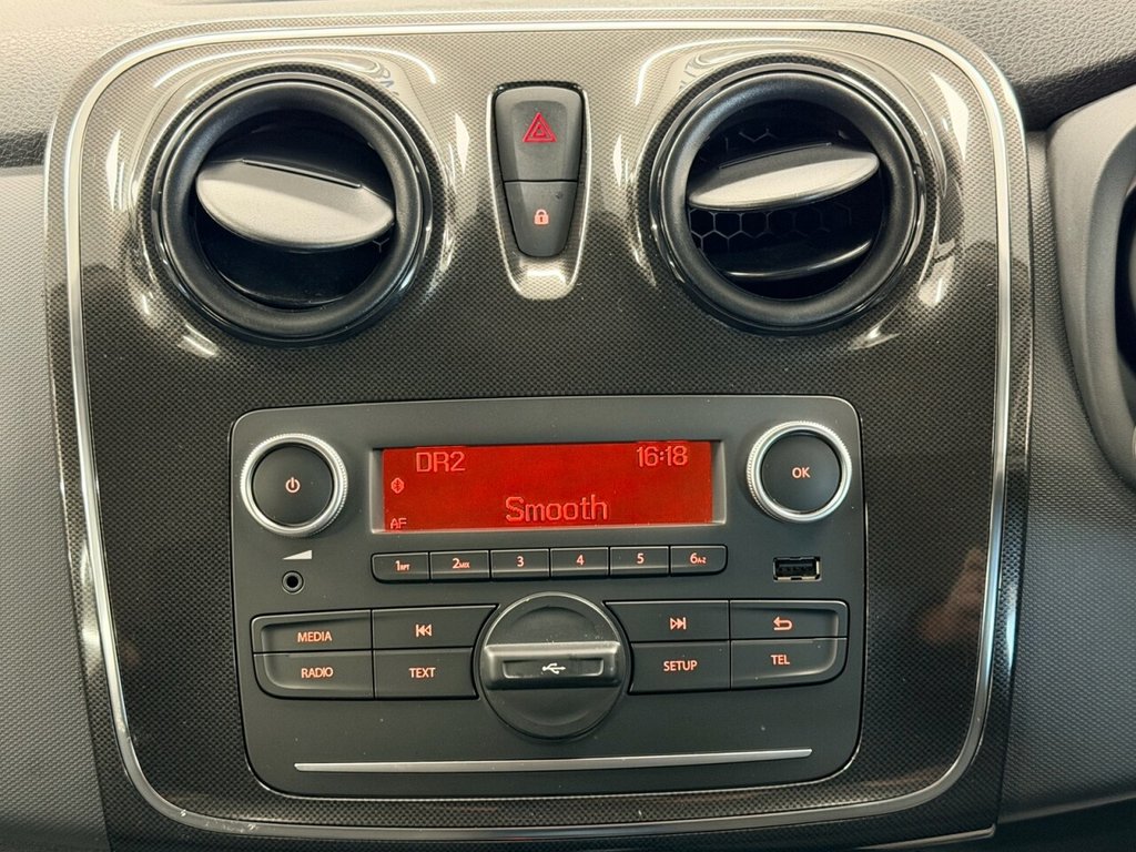 Used Dacia Sandero 2018 for sale - 76574586: Photo 34