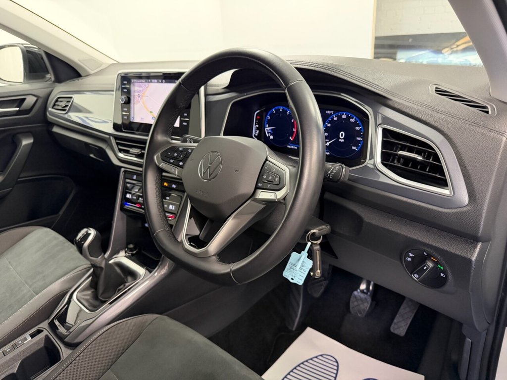 Used Volkswagen T-Roc 2022 for sale - 76574538: Photo 19