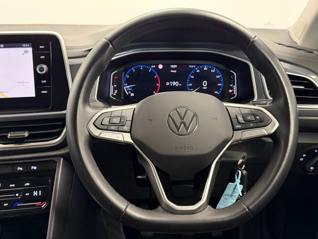 Used Volkswagen T-Roc 2022 for sale - 76574538: Photo 22