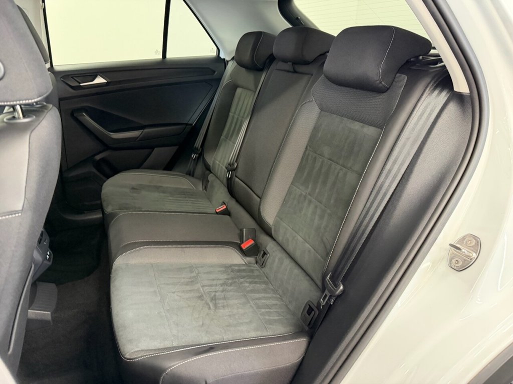 Used Volkswagen T-Roc 2022 for sale - 76574538: Photo 28