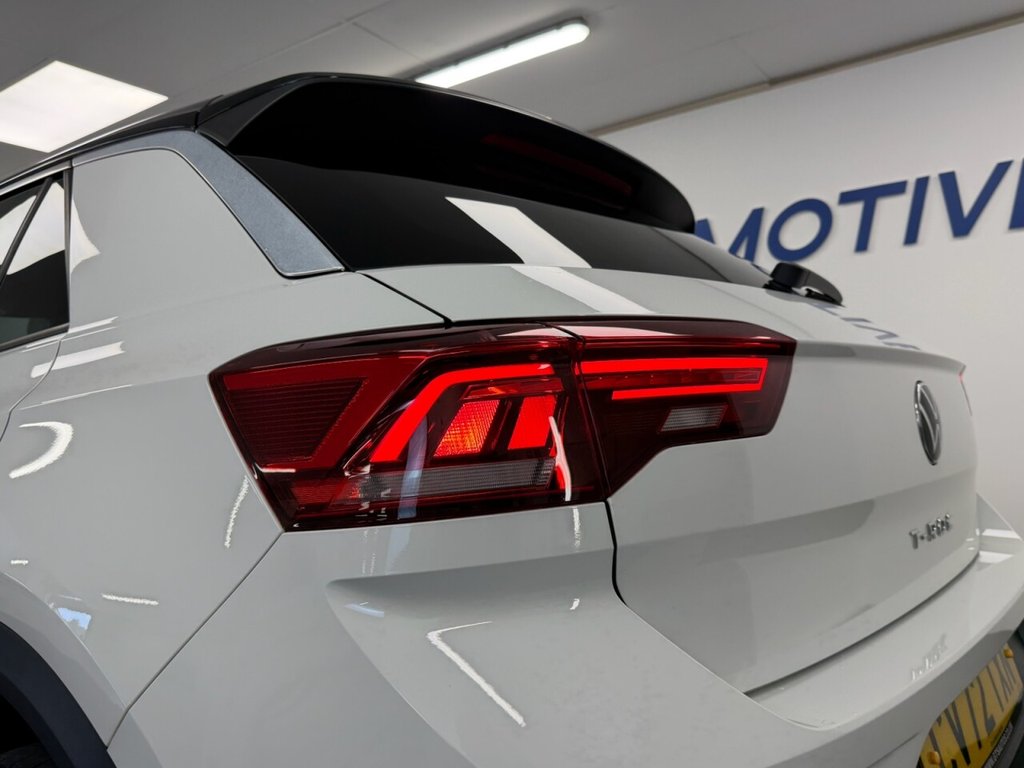 Used Volkswagen T-Roc 2022 for sale - 76574538: Photo 31