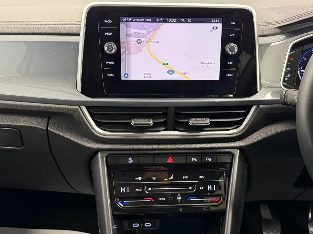 Used Volkswagen T-Roc 2022 for sale - 76574538: Photo 38