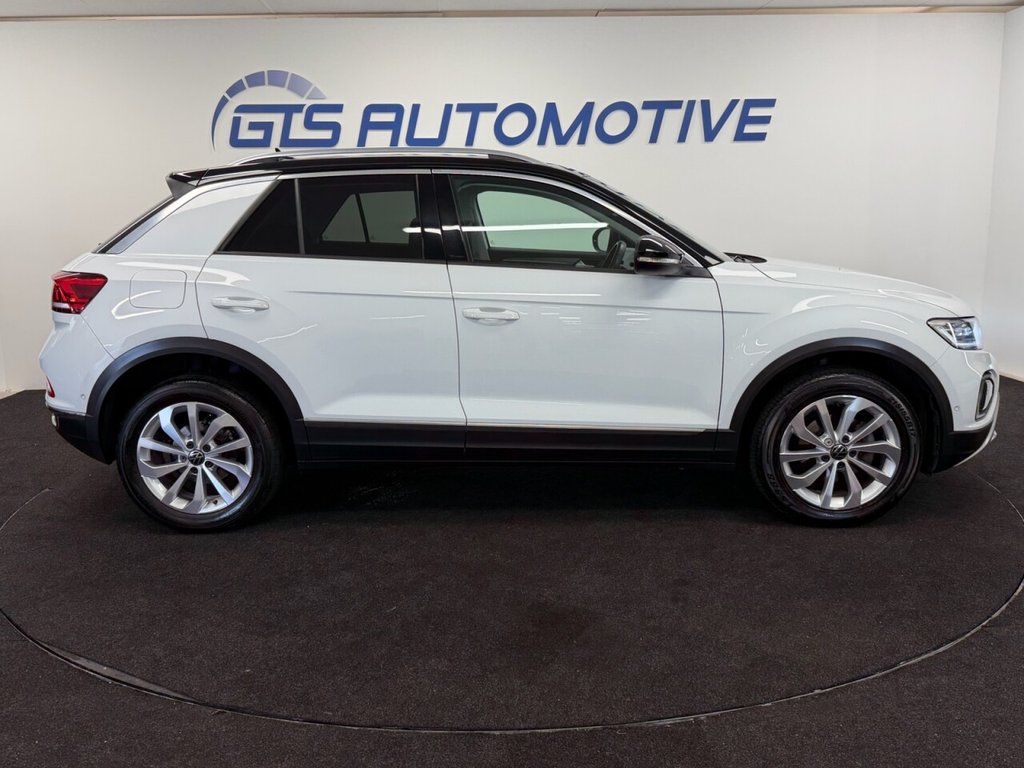 Used Volkswagen T-Roc 2022 for sale - 76574538: Photo 5