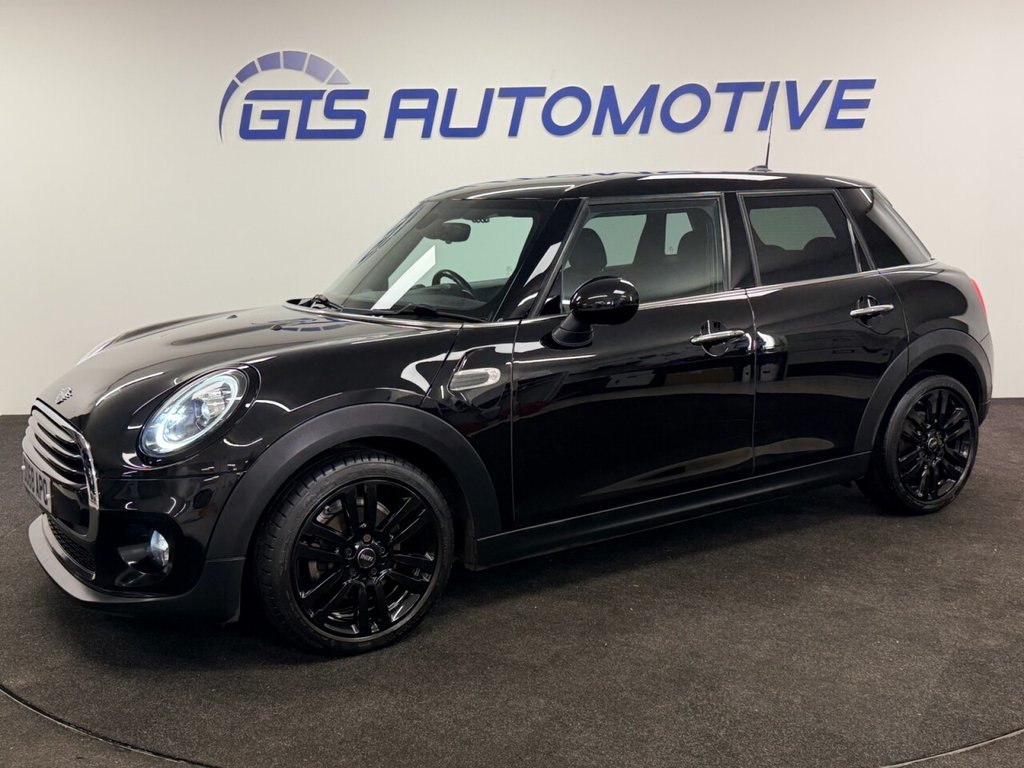 Used MINI Hatch 2018 for sale - 76574575: Photo 1