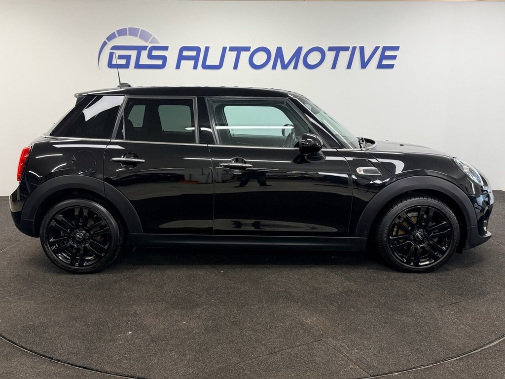 Used MINI Hatch 2018 for sale - 76574575: Photo 7