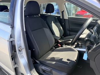 Used Volkswagen Taigo 2025 for sale - 79422387: Photo