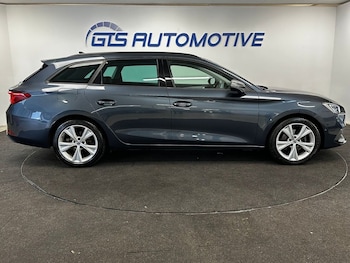 Used SEAT Leon 2024 for sale - 78154235: Photo