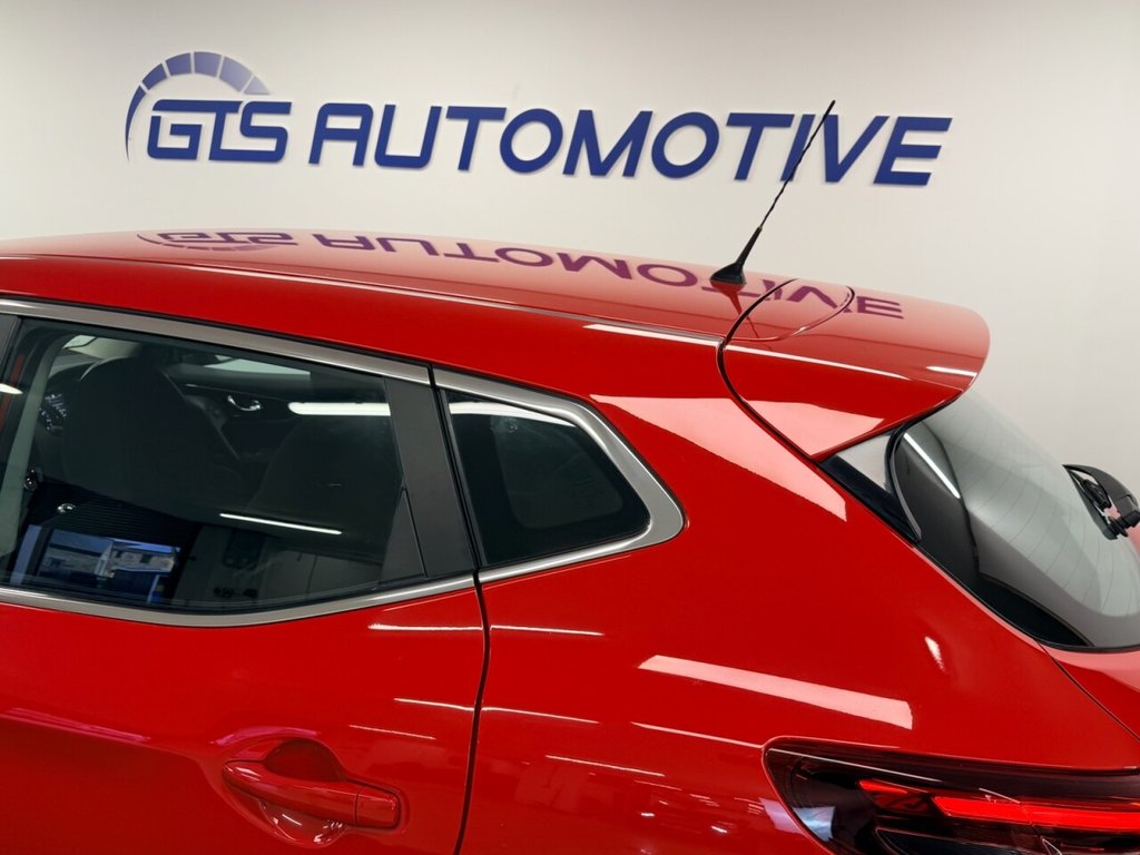 Used Nissan Qashqai 2017 for sale - 76985918: Photo 30