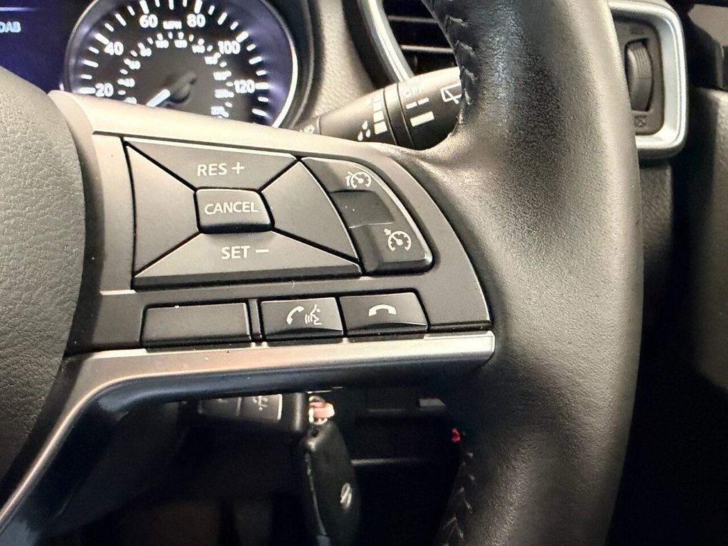 Used Nissan Qashqai 2017 for sale - 76985918: Photo 41