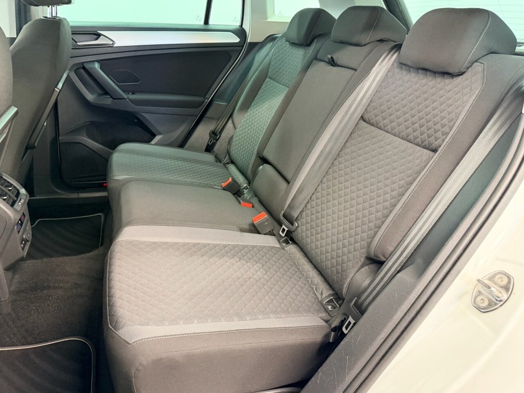 Used Volkswagen Tiguan 2018 for sale - 77342096: Photo 30