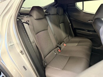 Used Toyota C-HR 2022 for sale - 76574549: Photo