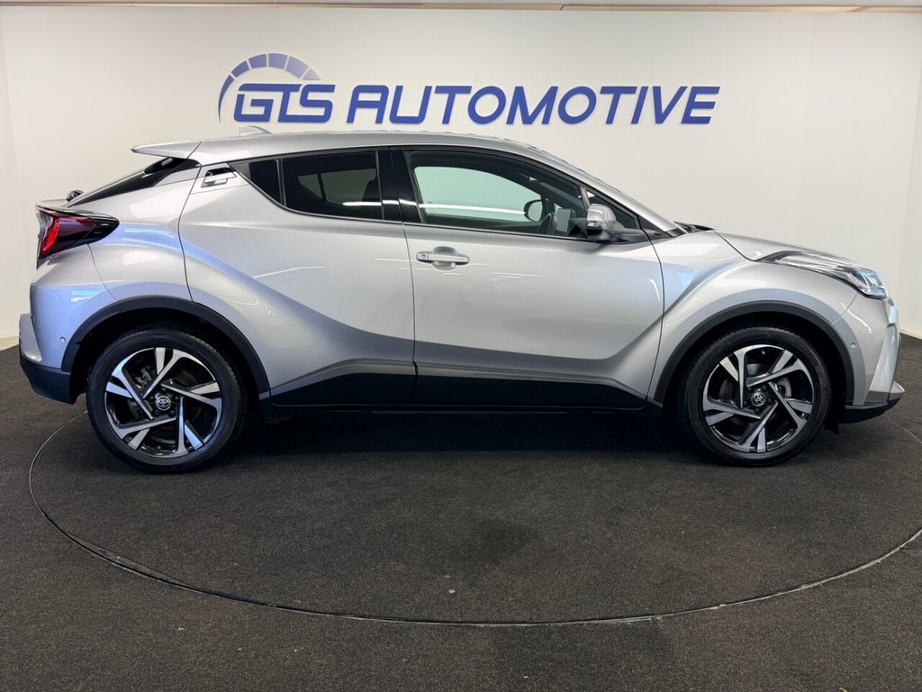 Used Toyota C-HR 2022 for sale - 76574549: Photo 5