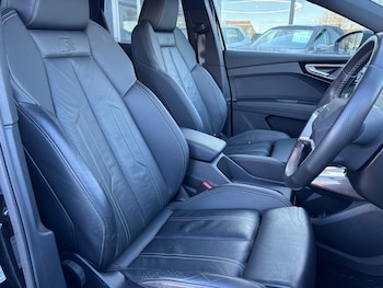 Used Audi Q4 e-tron 2022 for sale - 77534407: Photo