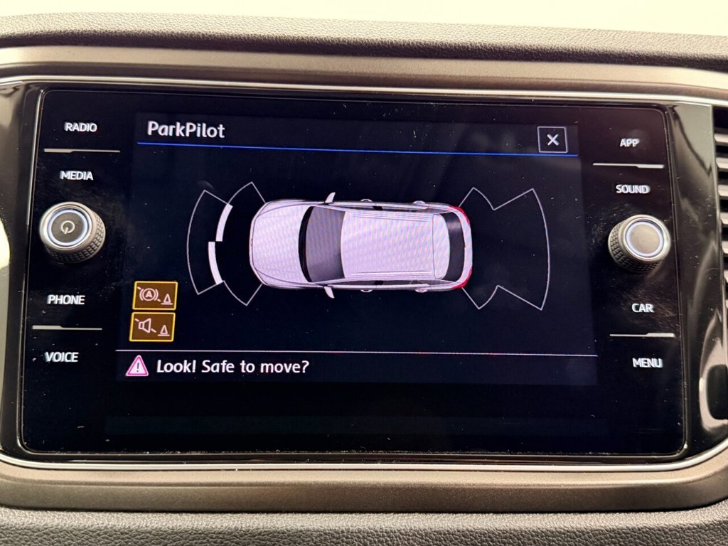 Used Volkswagen T-Roc 2018 for sale - 76574548: Photo 12