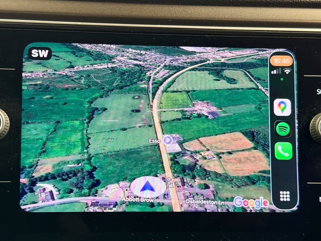 Used Volkswagen T-Roc 2018 for sale - 76574548: Photo 2