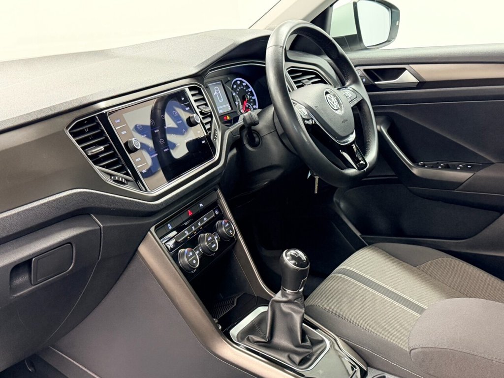 Used Volkswagen T-Roc 2018 for sale - 76574548: Photo 23