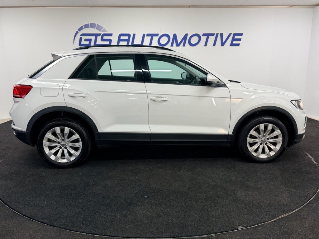 Used Volkswagen T-Roc 2018 for sale - 76574548: Photo 5