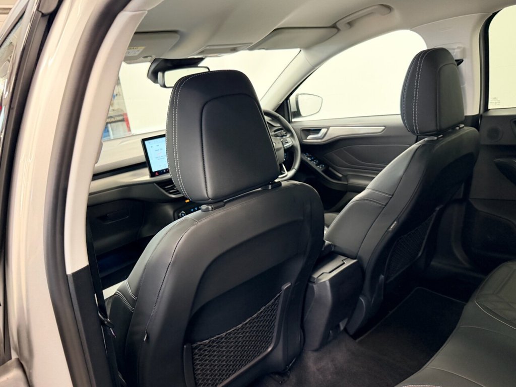 Used Ford Focus 2022 for sale - 78043920: Photo 30