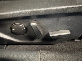 Used Ford Focus 2022 for sale - 78043920: Photo