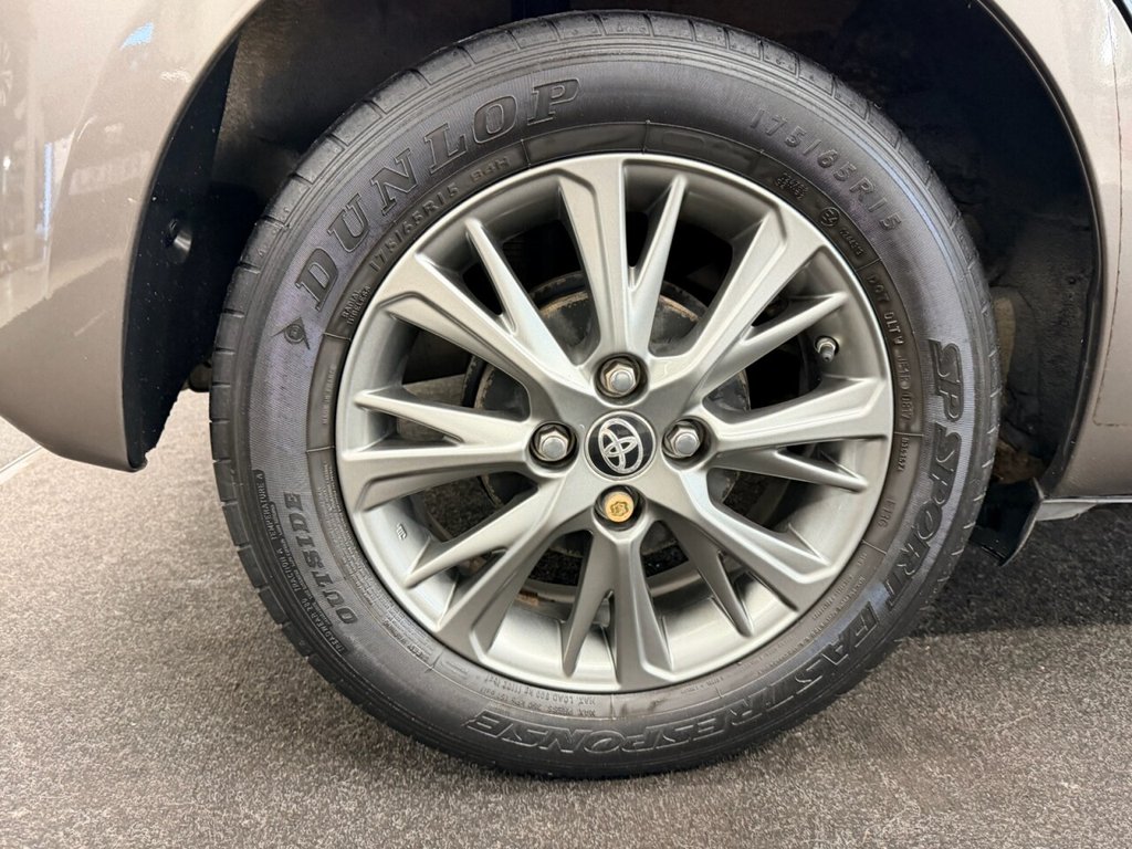 Used Toyota Yaris 2017 for sale - 76574584: Photo 14