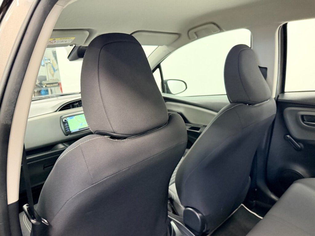 Used Toyota Yaris 2017 for sale - 76574584: Photo 25