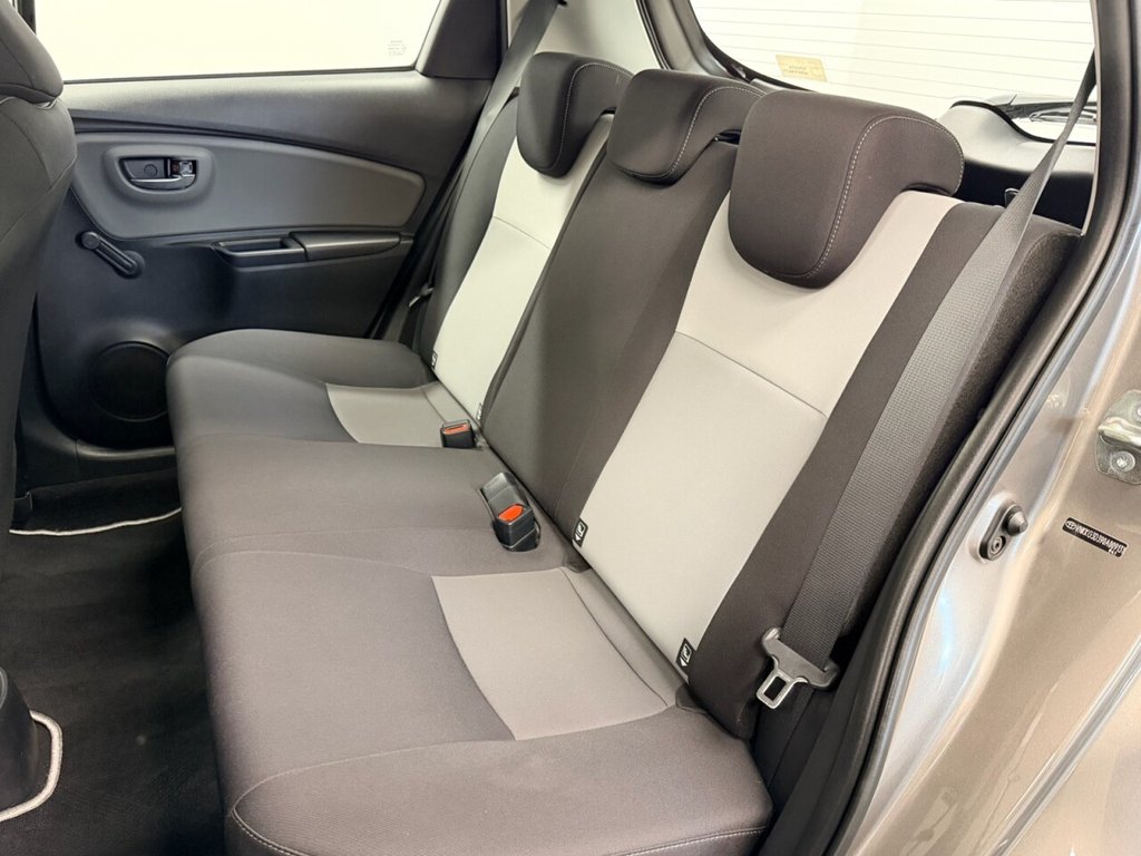 Used Toyota Yaris 2017 for sale - 76574584: Photo 26