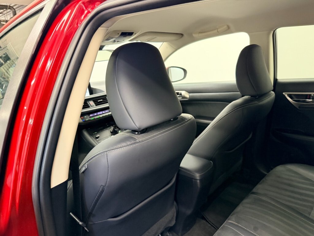 Used Lexus CT 2019 for sale - 76574577: Photo 26