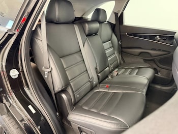 Used Kia Sorento 2018 for sale - 76923736: Photo