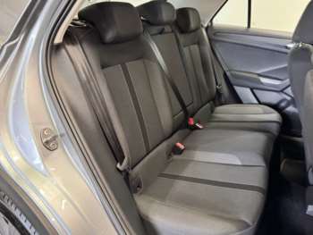 Used Volkswagen T-Roc 2022 for sale - 74954101: Photo