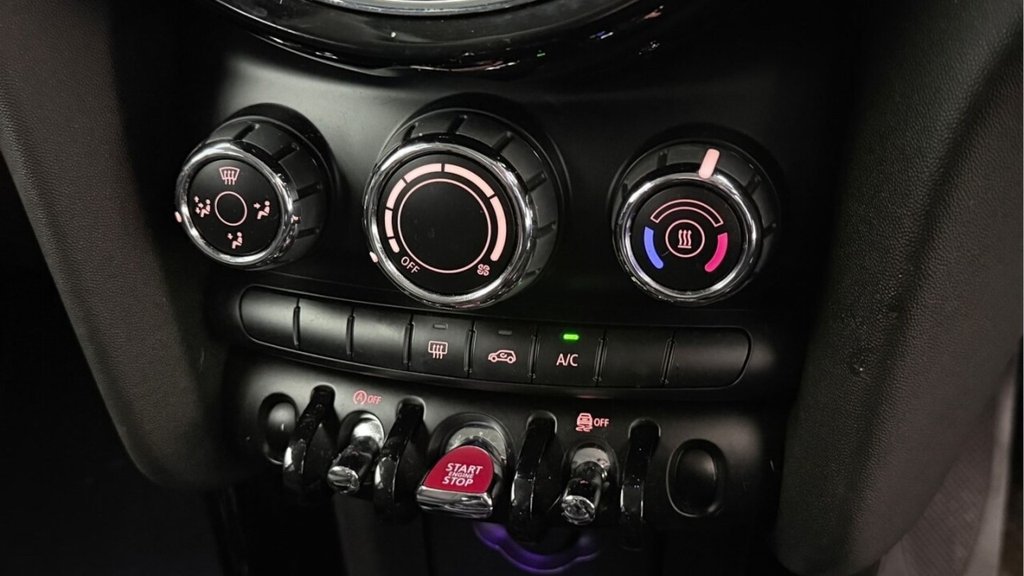 Used MINI Hatch 2022 for sale - 77153605: Photo 3