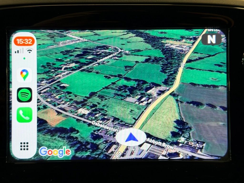 Used Toyota AYGO 2021 for sale - 76773034: Photo 2