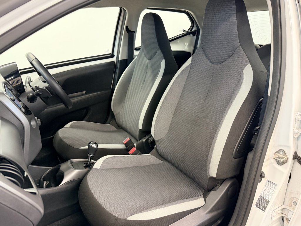 Used Toyota AYGO 2021 for sale - 76773034: Photo 24