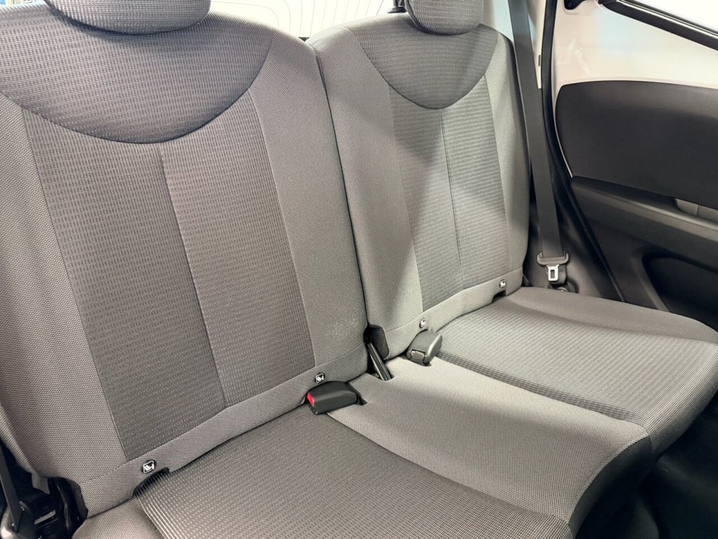 Used Toyota AYGO 2021 for sale - 76773034: Photo 4