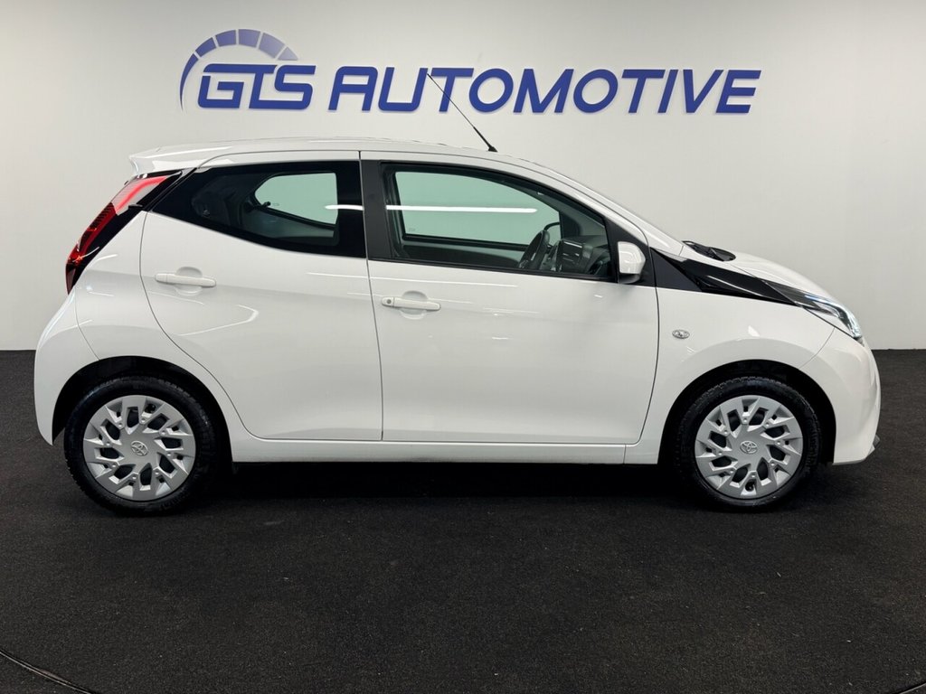 Used Toyota AYGO 2021 for sale - 76773034: Photo 5
