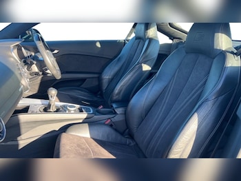 Used Audi TT 2017 for sale - 76821132: Photo