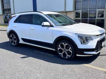 2025 (05) - 1.6h GDi 3 HYBRID DCT AUTO 130 BHP + SAT NAV + CAMERA 5-Door
