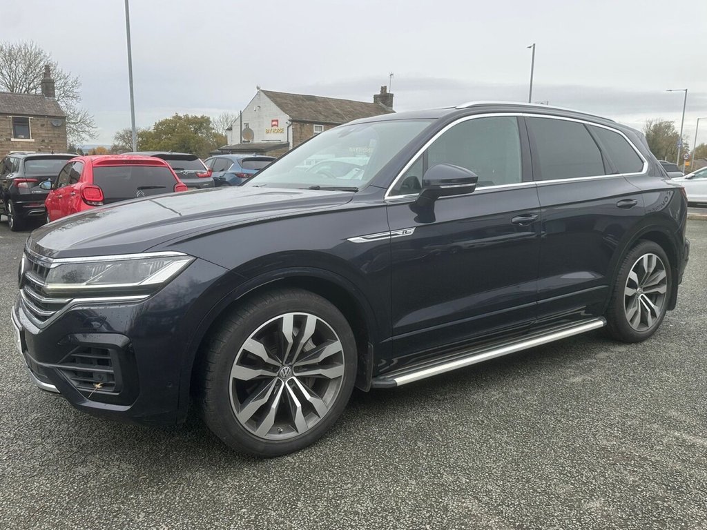 Used Volkswagen Touareg 2019 for sale - 76574560: Photo 1