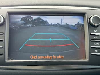 Used Toyota Yaris 2019 for sale - 79856663: Photo