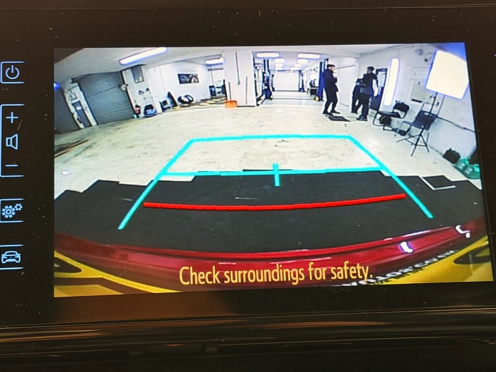 Used Toyota C-HR 2019 for sale - 76686021: Photo 12