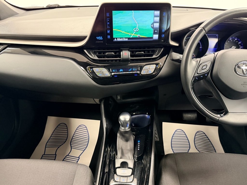 Used Toyota C-HR 2019 for sale - 76686021: Photo 37