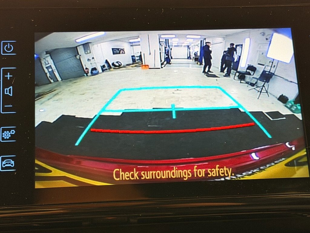 Used Toyota C-HR 2019 for sale - 76686021: Photo 39