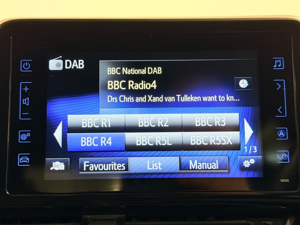 Used Toyota C-HR 2019 for sale - 76686021: Photo 40